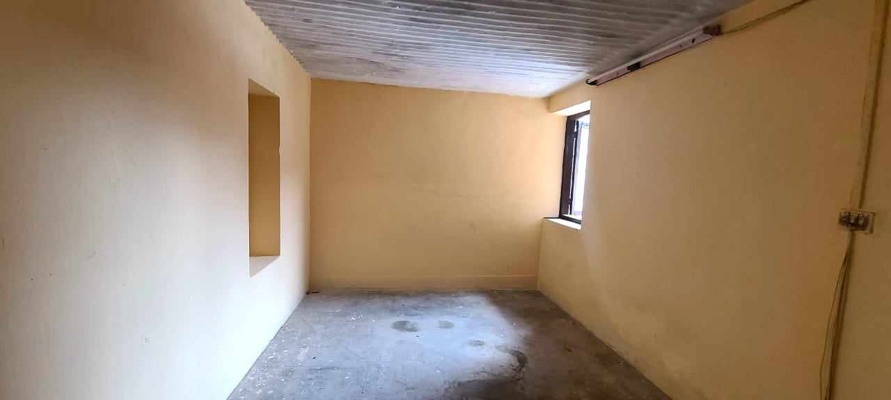 Room for rent in Maitidevi